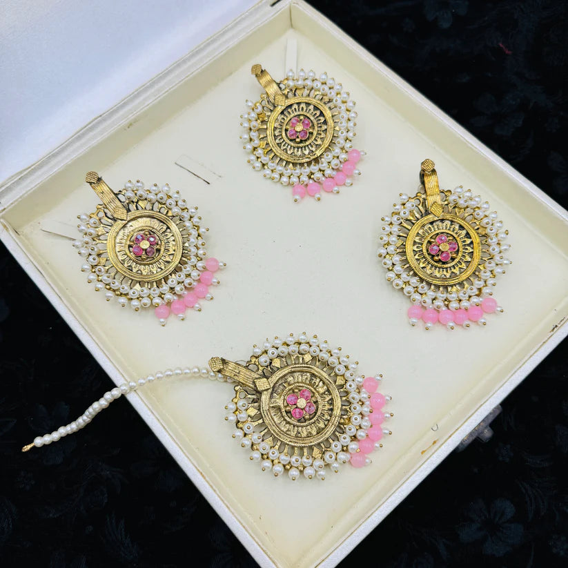 Gajra Earing With Ring And Tika