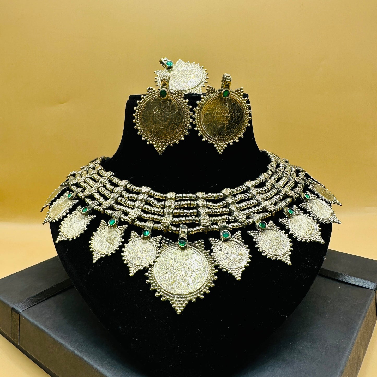 COIN NECKLACE SET