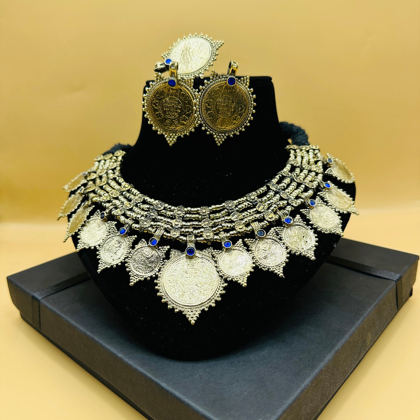 COIN NECKLACE SET