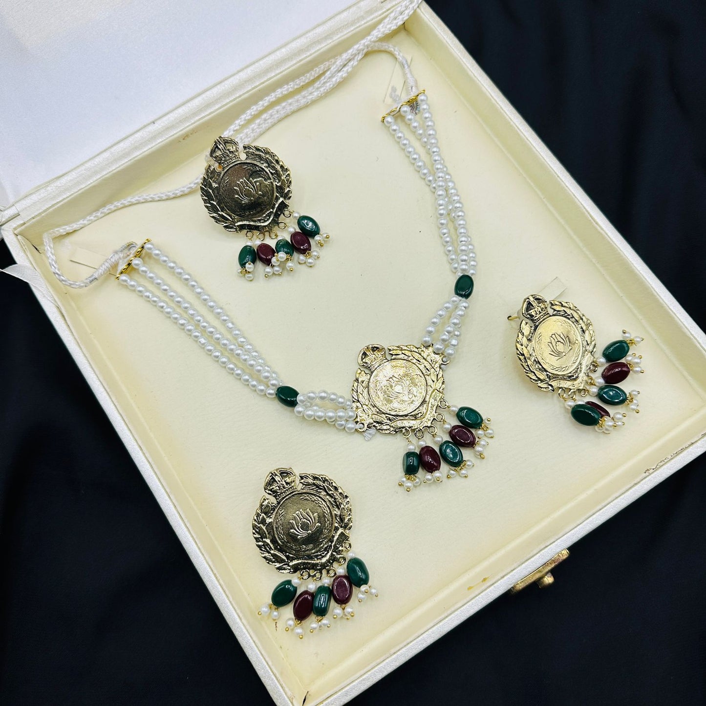 BEAUTIFUL MULTI SET