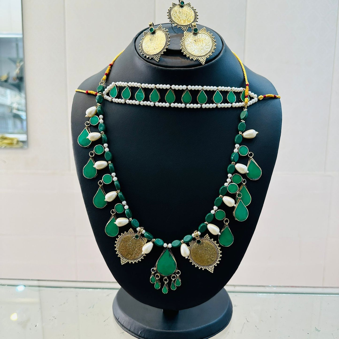 Afghani Choker With Mala