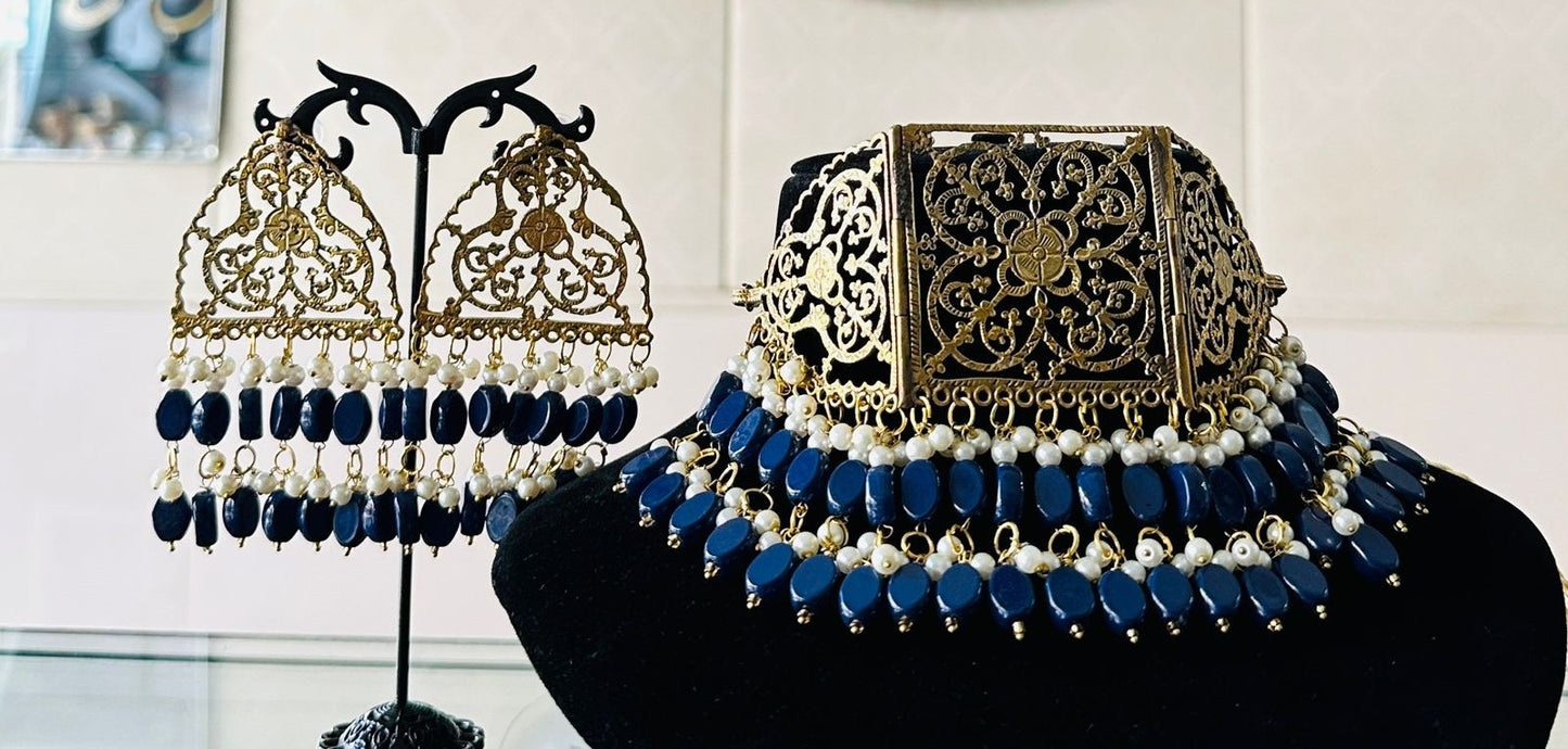 Zeba Choker