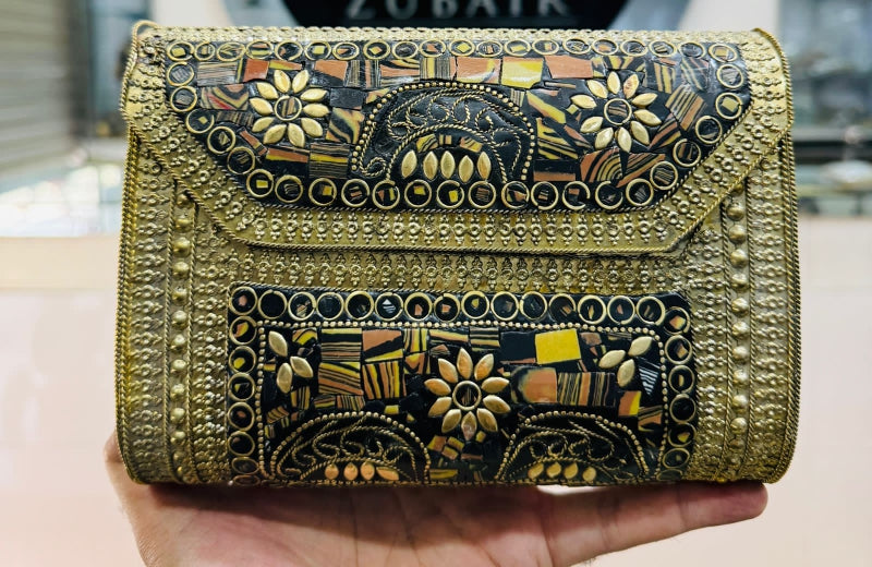 New Design Golden Cluch
