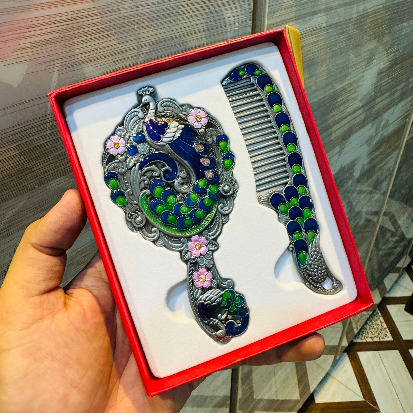 Beautiful Mirror And Comb