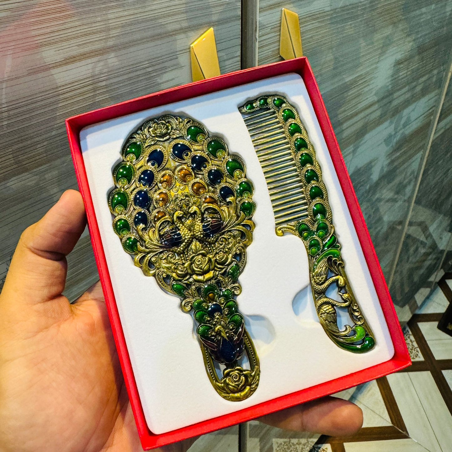 Beautiful Mirror And Comb
