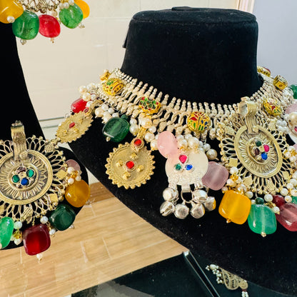 New Antique Necklace Set