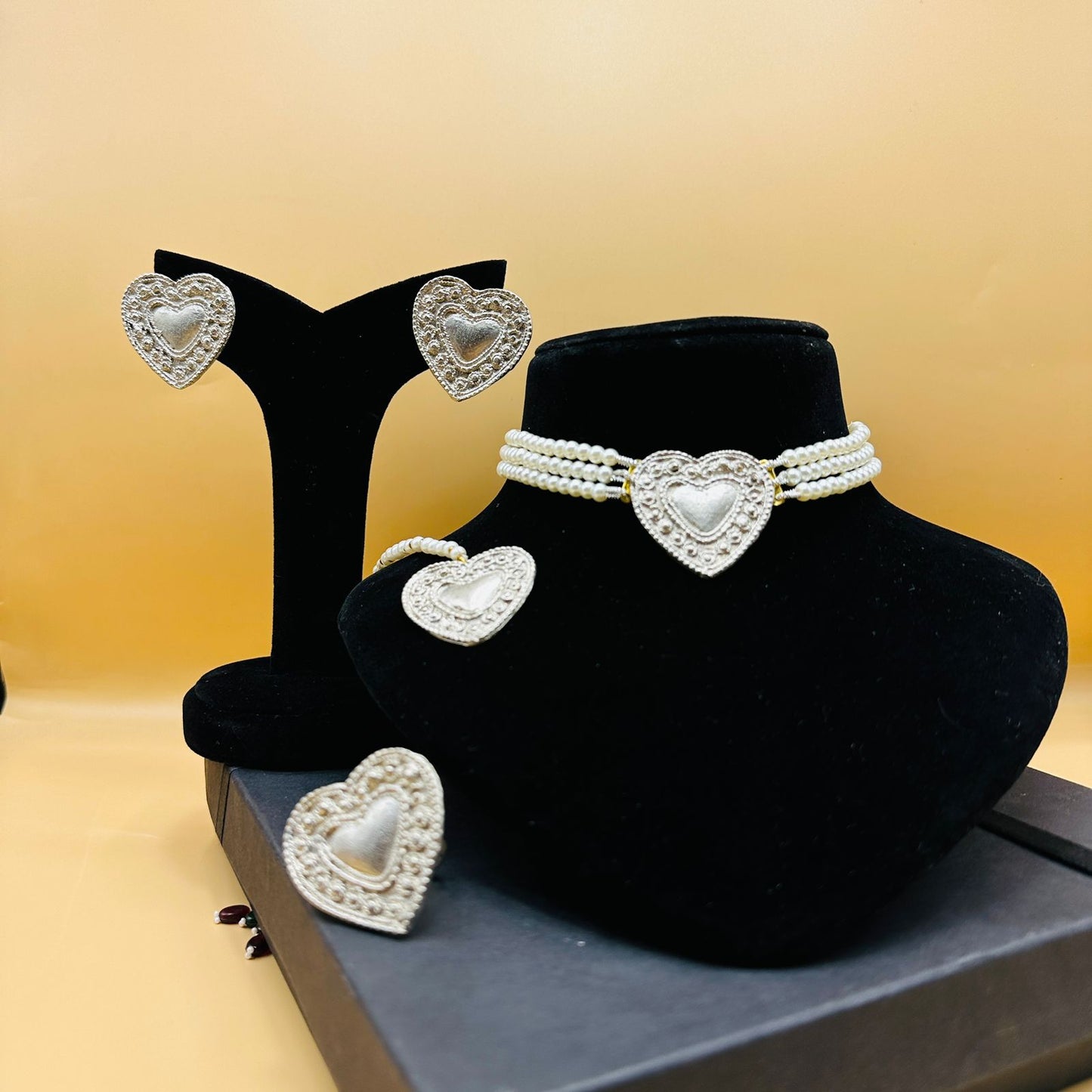 Silver heart set