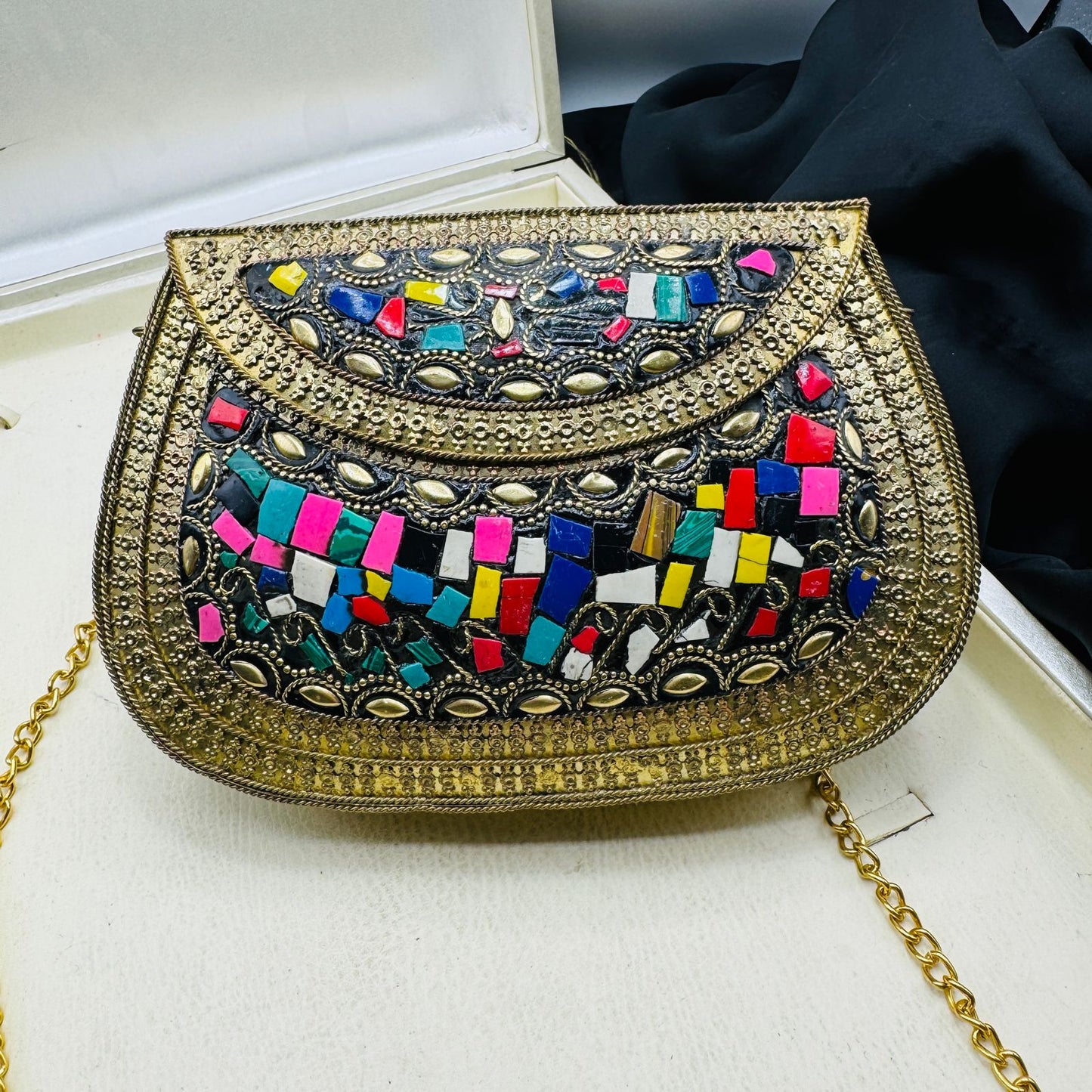 New clutch Golden