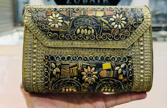 New Design Golden Cluch