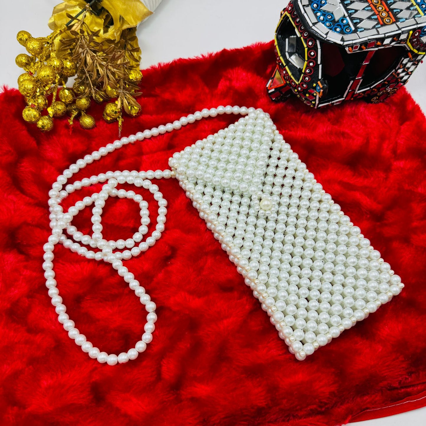 Real Pearl Mobile Pouch