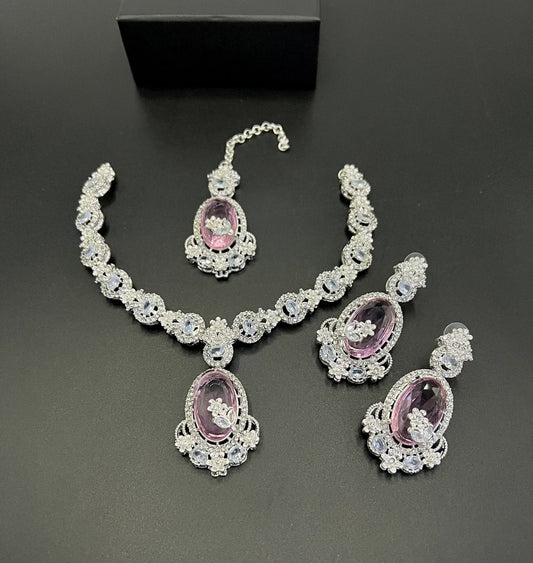 Jewelry Set in Pastel pink Color